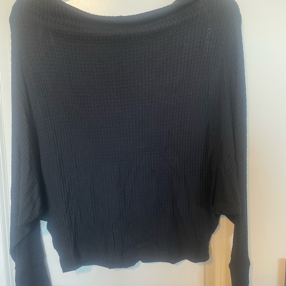 Lulus Black Off-Shoulder long sleeve top.